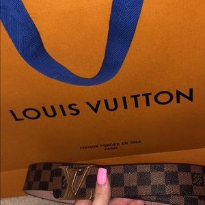 louis vuitton belt